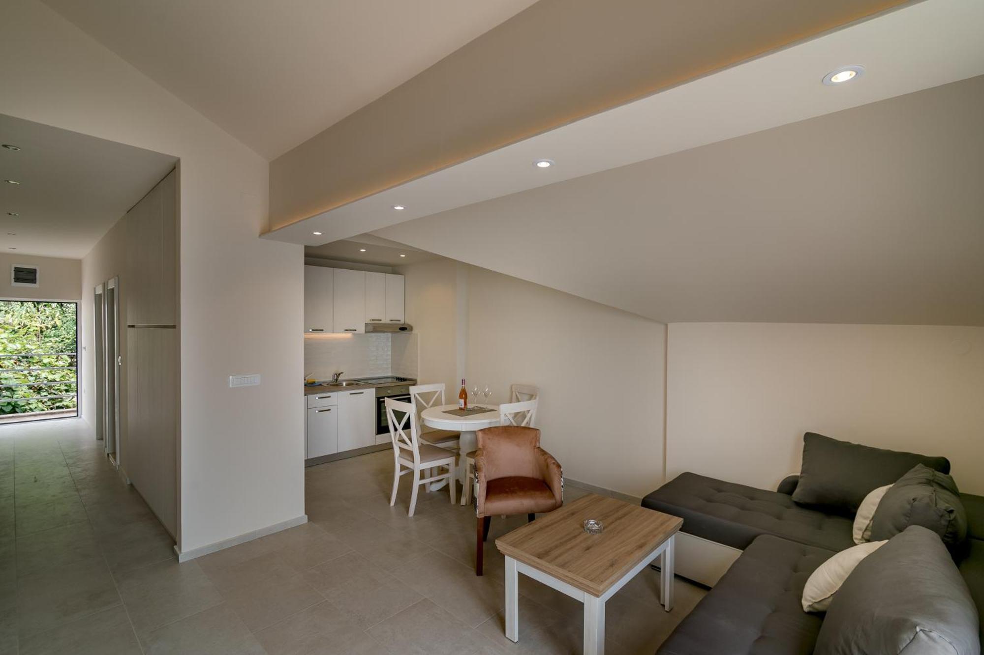 Apartments Milanovic تْشيرسيك نوفي الغرفة الصورة